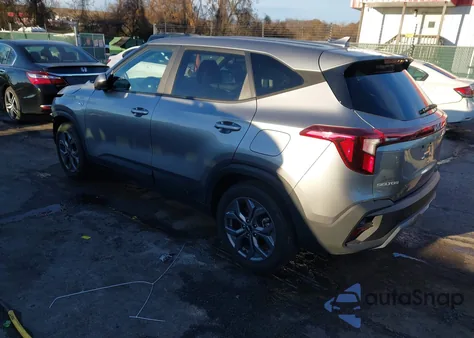 2024 Kia Seltos Lx z USA, uszkodzony, nr VIN KNDEPCAA4R7500015